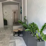 біля моря,балкон , 3й поверх Apartament *