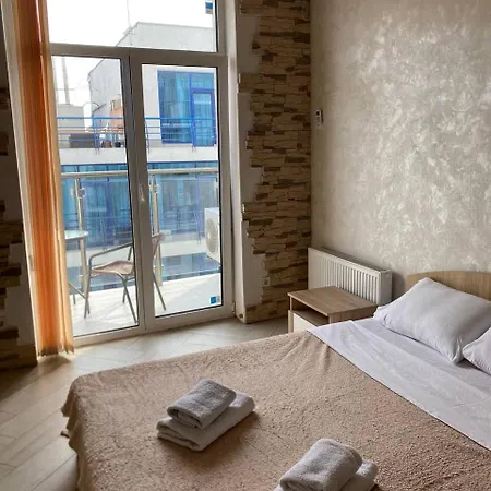 біля моря, 3 поверх