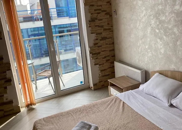 біля моря, 3 поверх *