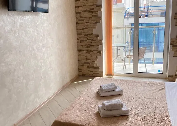 біля моря, 3 поверх *