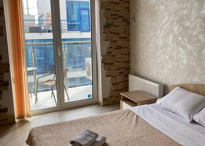 біля моря, 3 поверх